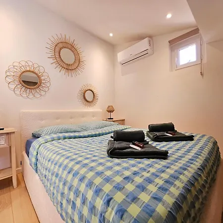Le Delmas Riviera - Duplex Dans Vieil Appartement Antibes